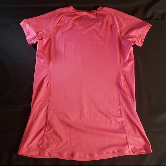 Nike Pro Combat Short Sleeve V Neck Pink T-Shirt Large‎ - Picture 2 of 6